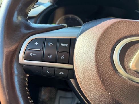 Used 2020 Lexus RX 350L FWD w/ Premium Package image 58