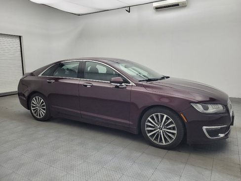 Used 2017 Lincoln MKZ Select image 11