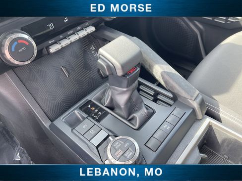 Used 2024 Toyota Tacoma TRD Off-Road image 15