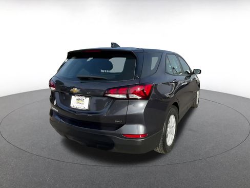 Used 2022 Chevrolet Equinox LS image 12