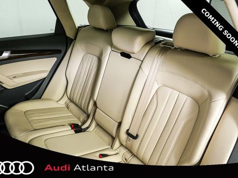 Used 2020 Audi Q5 2.0T Premium Plus w/ Premium Plus Package image 18