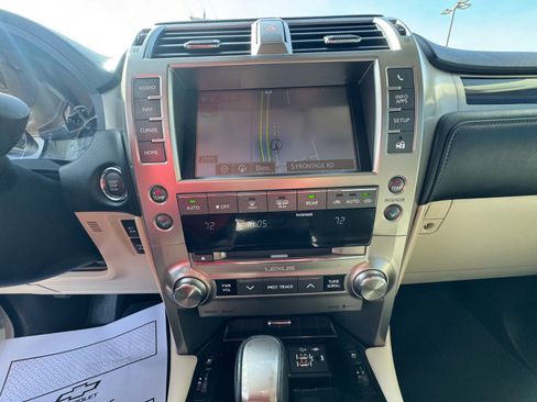 Used 2021 Lexus GX 460 Premium image 23