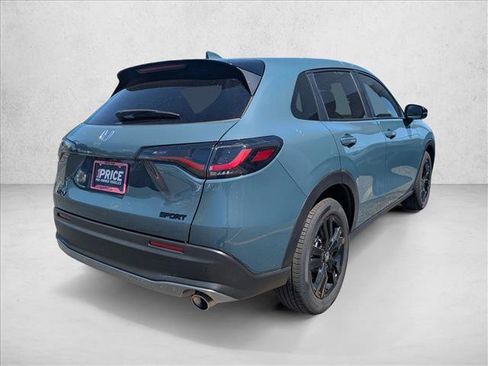 Certified 2026 Honda HR-V Sport image 5