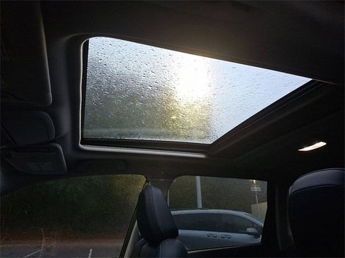 Used 2022 Subaru Forester Touring w/ Popular Package #2 image 13