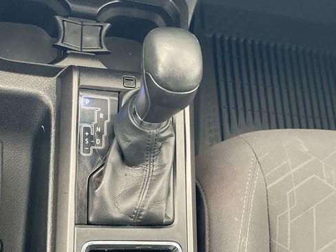 Used 2019 Toyota Tacoma TRD Off-Road AWD/4WD image 20