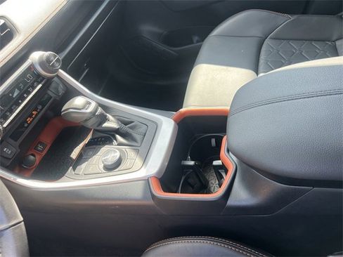 Used 2024 Toyota RAV4 Adventure image 23