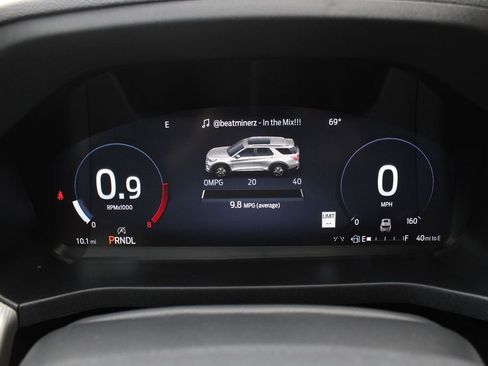 New 2026 Ford Explorer Active w/ Active Comfort Package AWD/4WD image 10