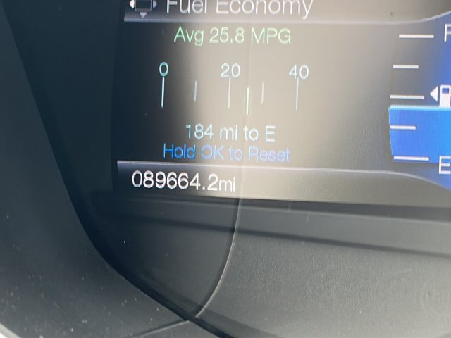 Used 2016 Ford Fusion SE FWD image 30