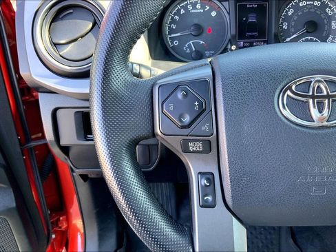 Used 2016 Toyota Tacoma TRD Off-Road w/ Towing Package AWD/4WD image 19