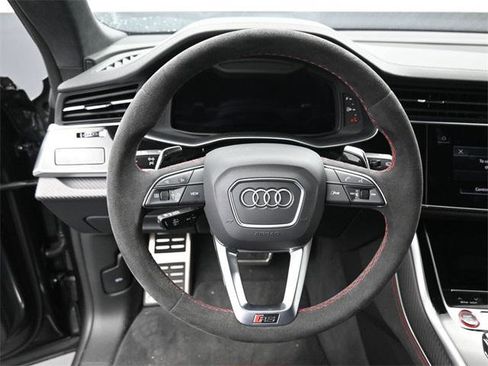 Used 2025 Audi RS Q8 performance image 17