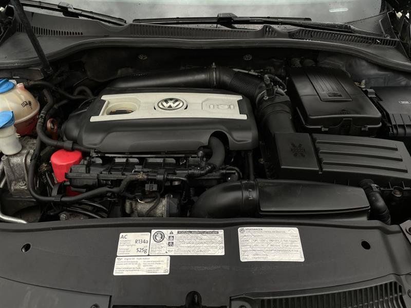 Used 2012 Volkswagen GTI Autobahn FWD image 22