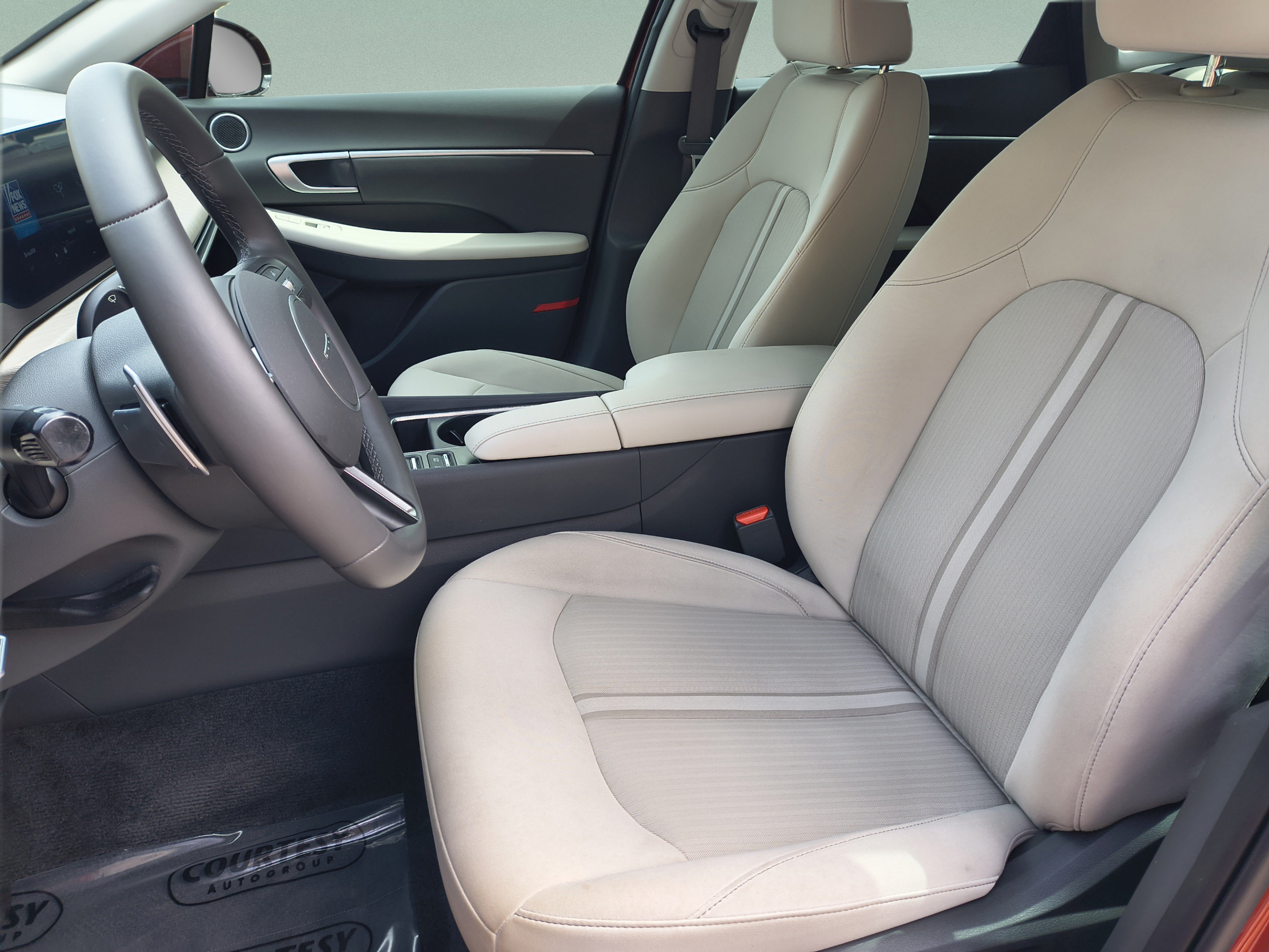 Certified 2025 Hyundai Sonata SEL FWD image 18