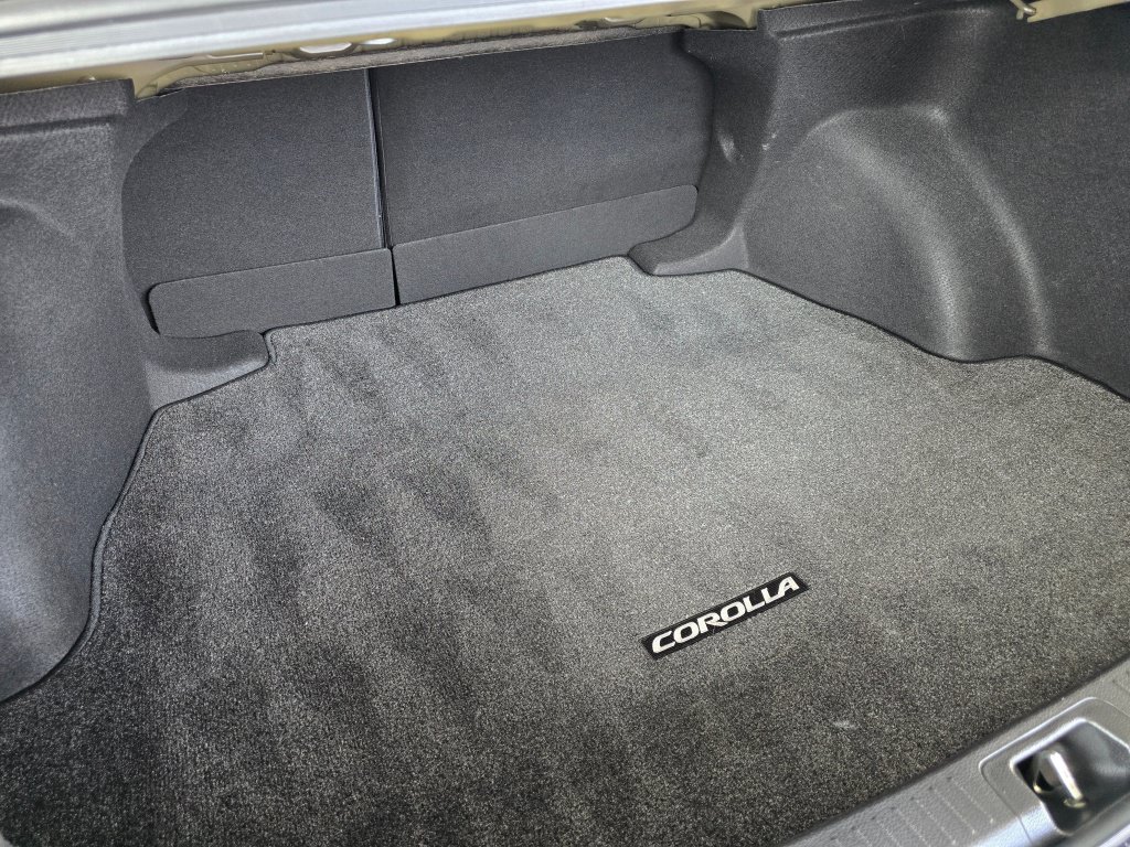 Certified 2020 Toyota Corolla XSE w/ Carpet Mat Package (TMS) FWD image 16