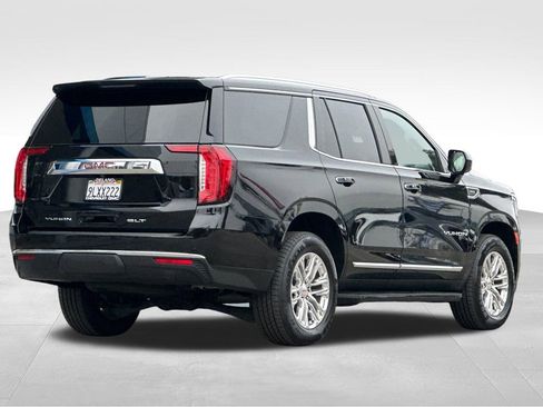 Used 2024 GMC Yukon SLT image 5