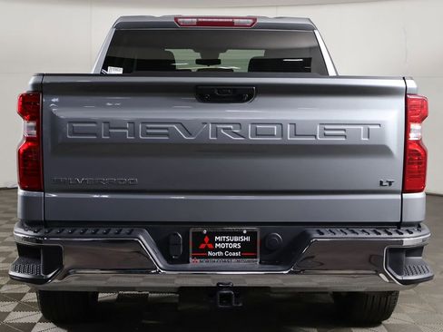 Used 2023 Chevrolet Silverado 1500 LT AWD/4WD image 10