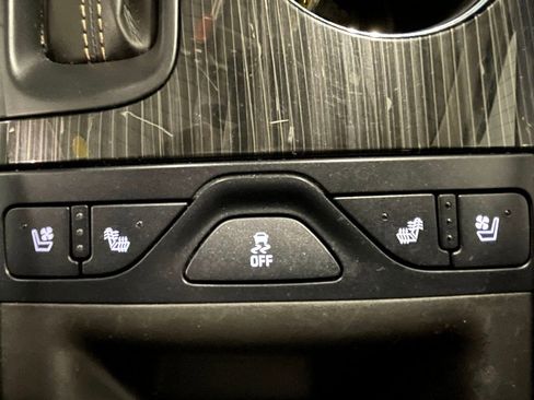 Used 2017 Chevrolet Impala Premier w/ Enhanced Convenience Package image 31