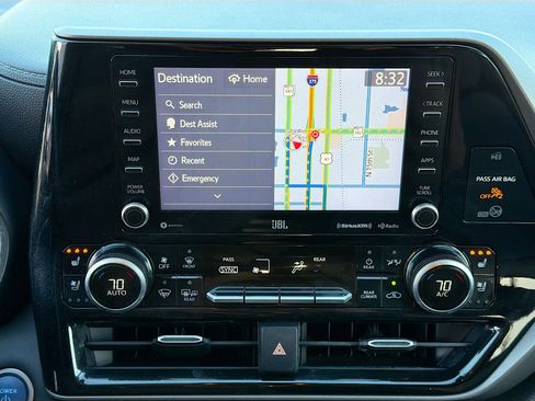 Used 2021 Toyota Highlander Limited image 33