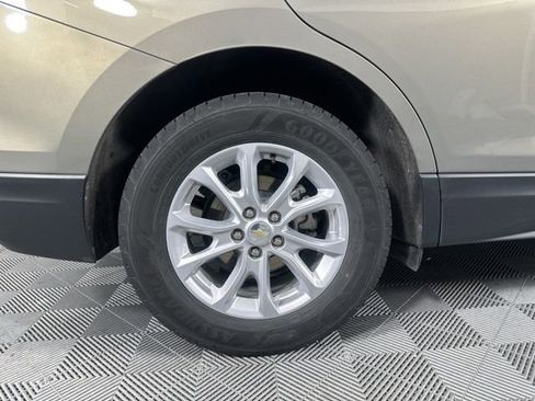 Used 2018 Chevrolet Equinox LT image 10