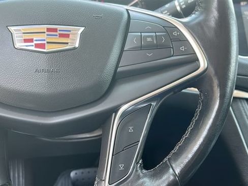Used 2019 Cadillac XT5 Luxury AWD/4WD image 29