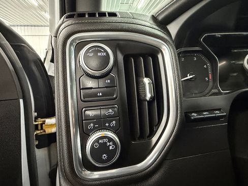 Used 2021 GMC Sierra 3500 Denali w/ Denali Ultimate Package image 26