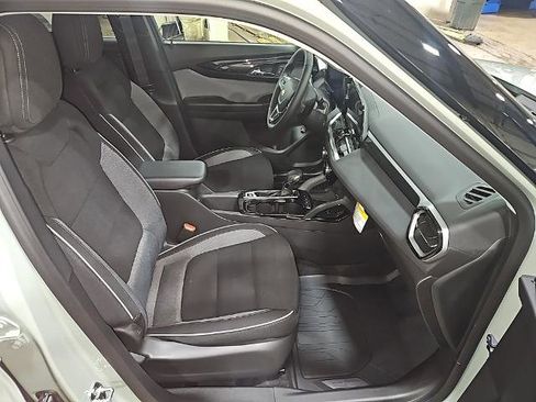 New 2026 Chevrolet TrailBlazer LT w/ Convenience Package image 28