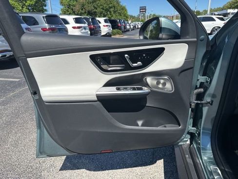 Used 2026 Mercedes-Benz GLC 300 4MATIC image 22