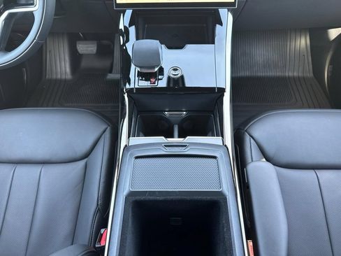 Certified 2026 Land Rover Range Rover Sport SE AWD/4WD image 14