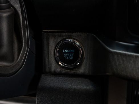 Used 2024 Ford F350 Platinum AWD/4WD image 8