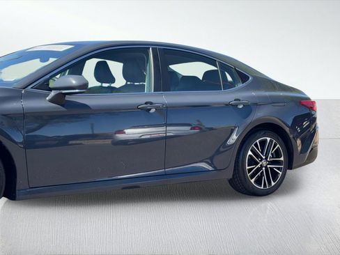 Certified 2025 Toyota Camry XLE image 9
