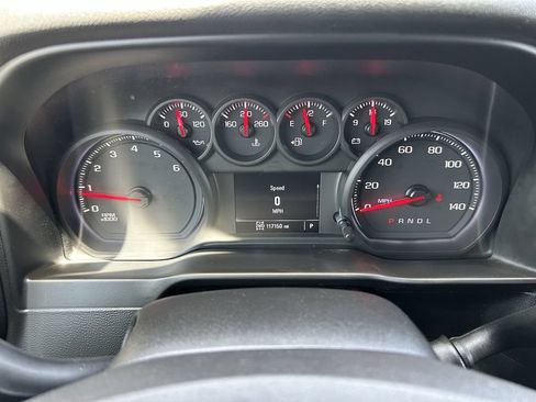 Used 2019 Chevrolet Silverado 1500 Custom Trail Boss AWD/4WD image 35