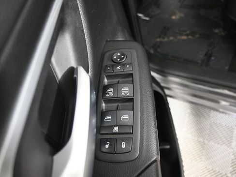 Used 2023 RAM 1500 Big Horn AWD/4WD image 19