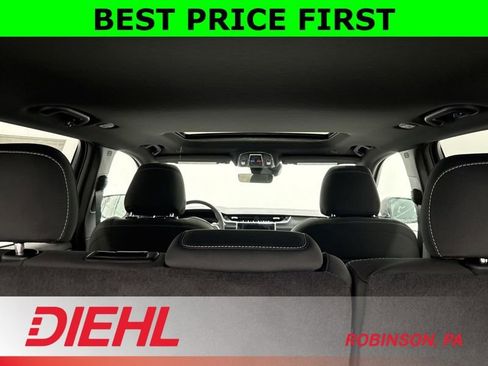 New 2026 Jeep Grand Cherokee Laredo X AWD/4WD image 10