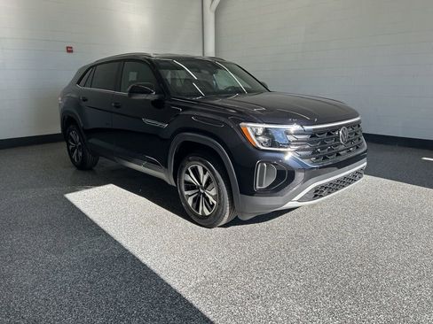 New 2026 Volkswagen Atlas Cross Sport SE AWD/4WD image 8