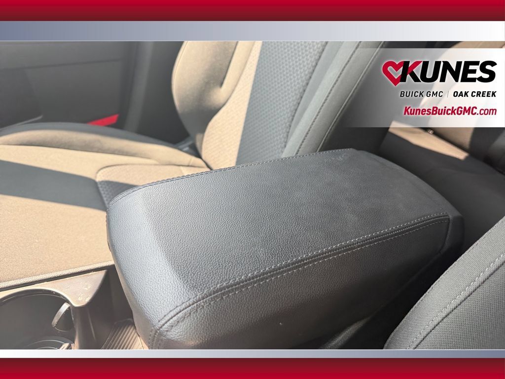 Used 2026 Kia Sportage LX FWD image 29