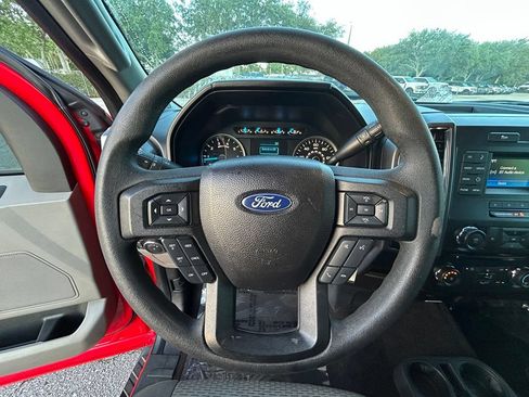 Used 2017 Ford F150 XLT AWD/4WD image 14