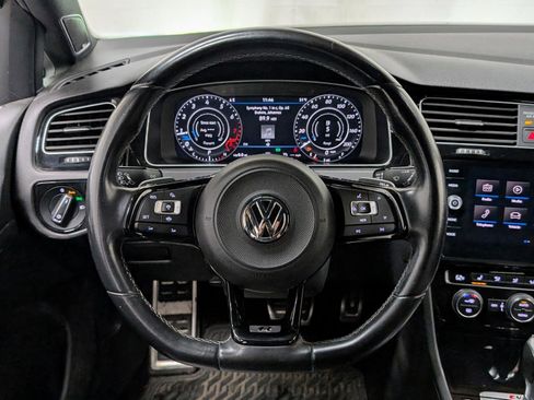 Used 2019 Volkswagen Golf 4-Door image 31
