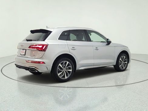 Used 2023 Audi Q5 2.0T Premium Plus w/ Premium Plus Package AWD/4WD image 5