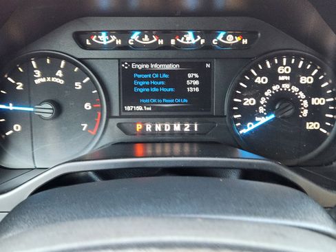 Used 2017 Ford F150 XL w/ Equipment Group 101A Mid image 16