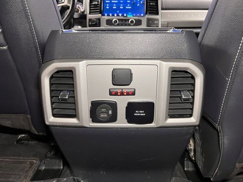 Used 2022 Ford F350 Lariat w/ Lariat Ultimate Package image 20