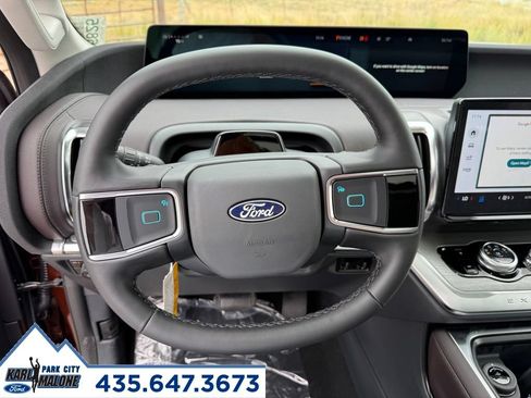 New 2027 Ford Expedition Max Platinum w/ Platinum Ultimate Package AWD/4WD image 17
