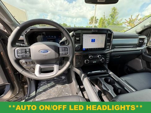 New 2026 Ford F250 Lariat w/ Lariat Premium Package AWD/4WD image 8