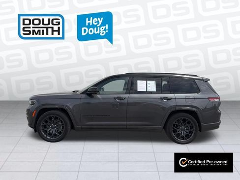 Used 2024 Jeep Grand Cherokee L Summit AWD/4WD image 3
