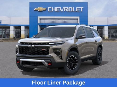 New 2026 Chevrolet Traverse Z71 w/ Driver Confidence Package AWD/4WD image 7
