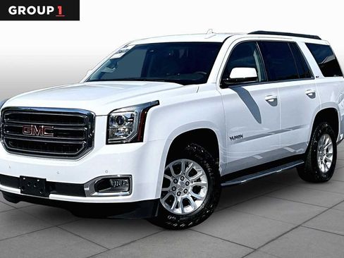 Used 2017 GMC Yukon SLT RWD image 1