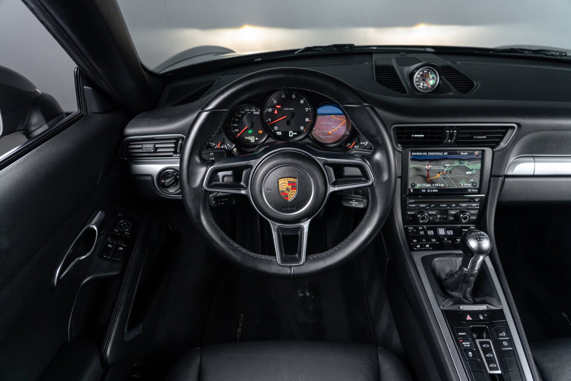 Used 2012 Porsche 911 Carrera RWD image 53