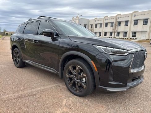 Used 2026 INFINITI QX60 Autograph w/ Dark Cargo Package image 3