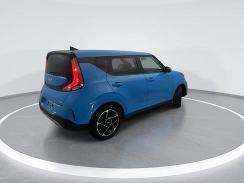 Used 2023 Kia Soul EX FWD image 6