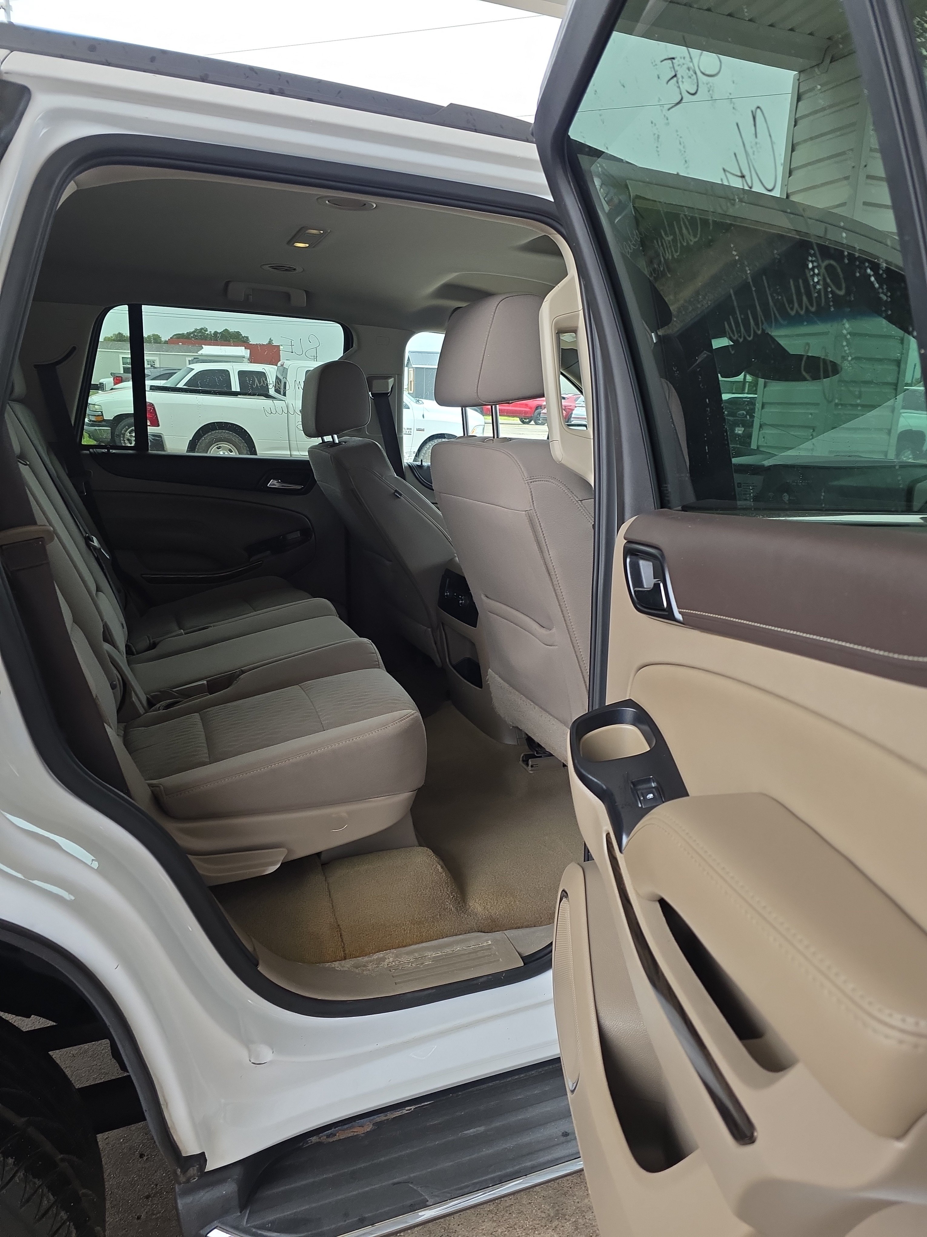 Used 2017 GMC Yukon SLE w/ SLE Value Package RWD image 25