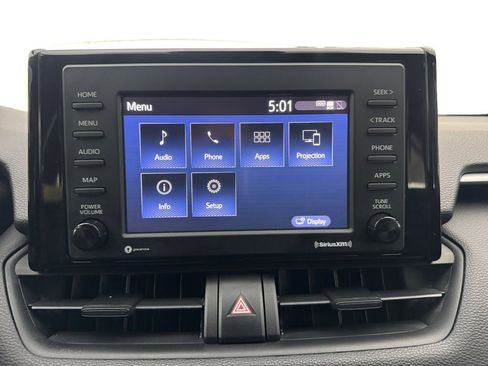 Used 2020 Toyota RAV4 LE image 25