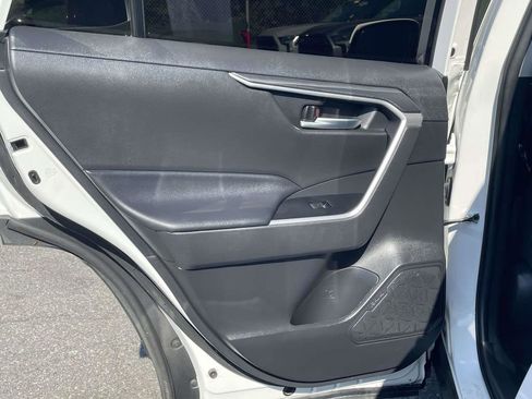 Used 2024 Toyota RAV4 XLE w/ Convenience Package FWD image 20